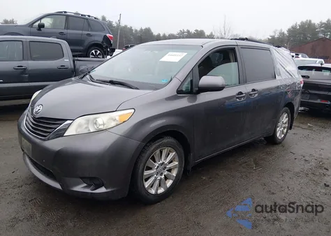 2011 Toyota Sienna Le from USA, damaged, VIN 5TDJK3DCXBS010829